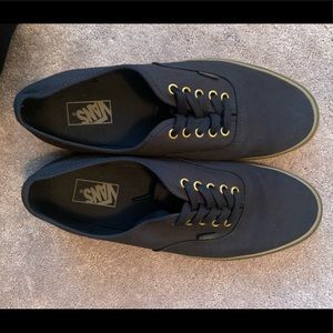 Mens low top vans